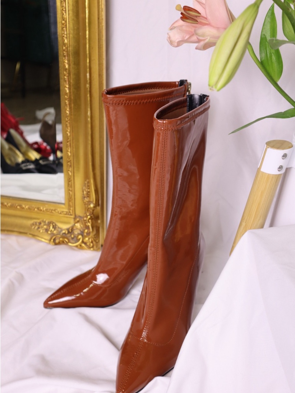 New Patent Leather Pointed-Toe Mid-Calf Boots - Brown Guess